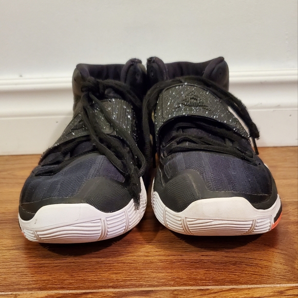 Nike Kyrie 6 Jet Black White - Picture 4 of 6